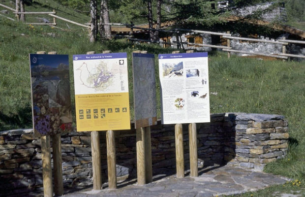 <div class="slider-caption">
<div class="slider-title">Protection conventionnelle</div>
<div class="slider-copyright">Parc national de la Vanoise - Christian Balais
</div>
</div> <div class="slider-caption">
<div class="slider-title">Protection conventionnelle</div>
<div class="slider-copyright">Parc national de la Vanoise - Christian Balais
</div>
</div>